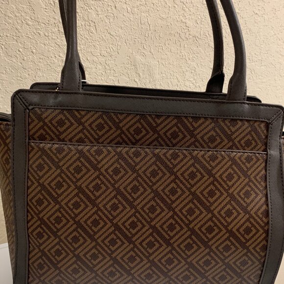 Liz Claiborne Brown Tote, Brown Monogram Bag, NWT, LC Tuxedo Tote Holiday Gift - Picture 15 of 15